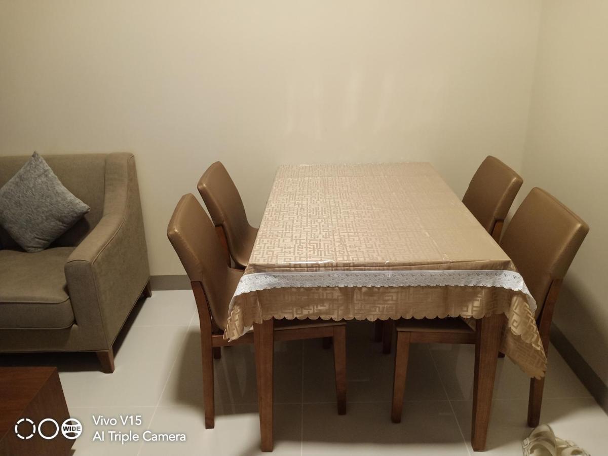 Hotel 2br Unit With Balcony- Pool Access- Near Airport