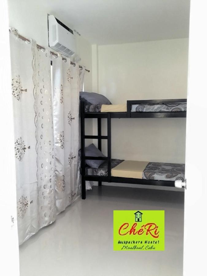 Albergue Cheri Backpackers *