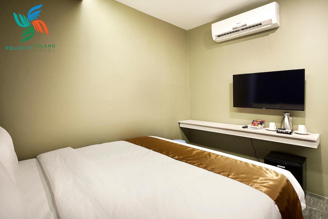 Felicity Island Hotel 2*