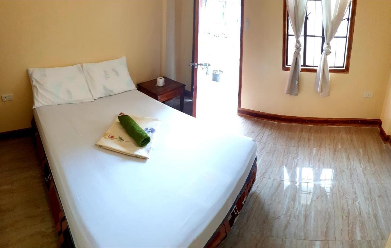 Indino Guest house Moalboal