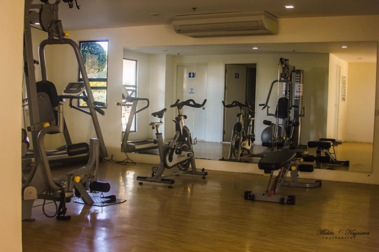 Mabolo Garden Flat A8 Free Rooftop Infinity Pool * Cebu