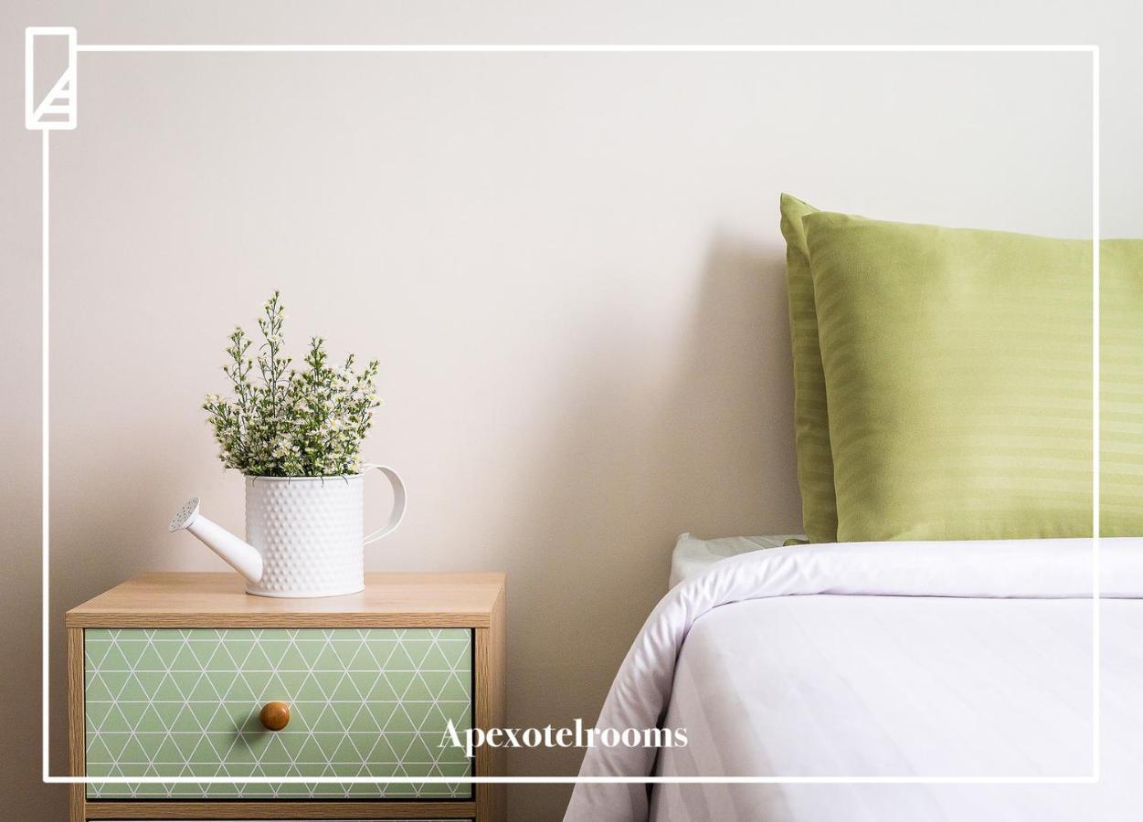 Padgett Place Deluxe Apartamento