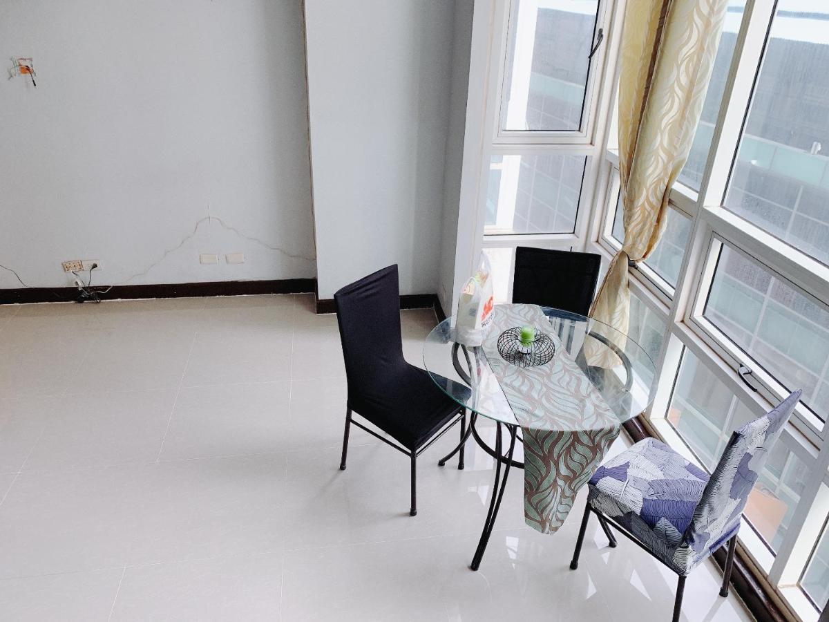 Club Ultima & Loft Type Penthouse *