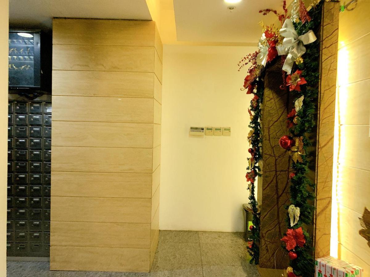Club Ultima & Loft Type Penthouse Apartment Cebu