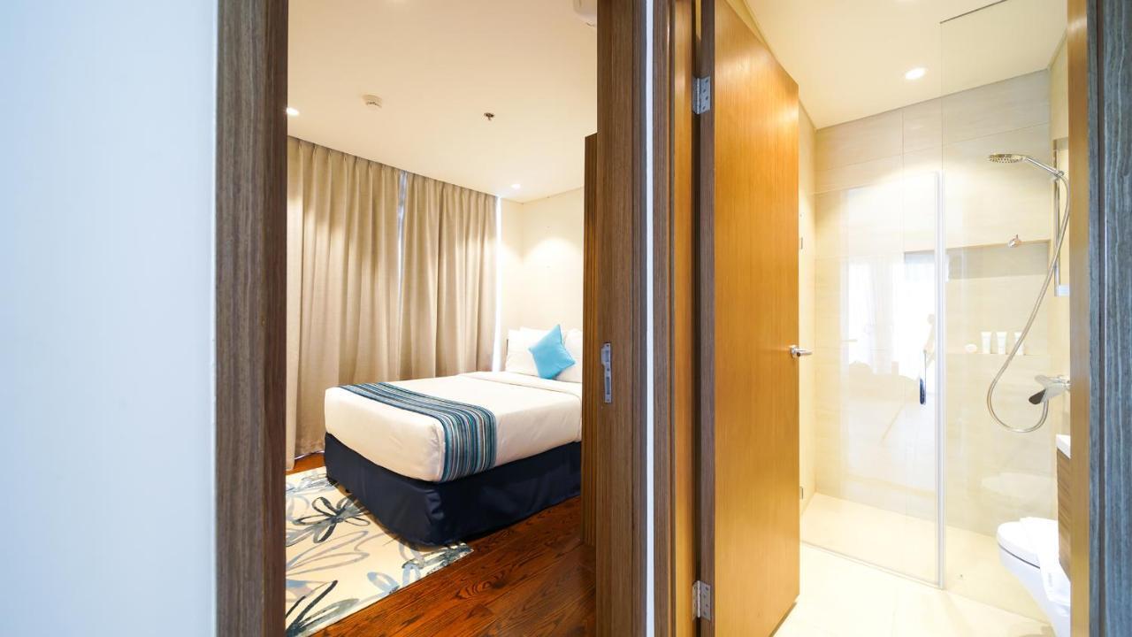 Tambuli Seaside And Hotel