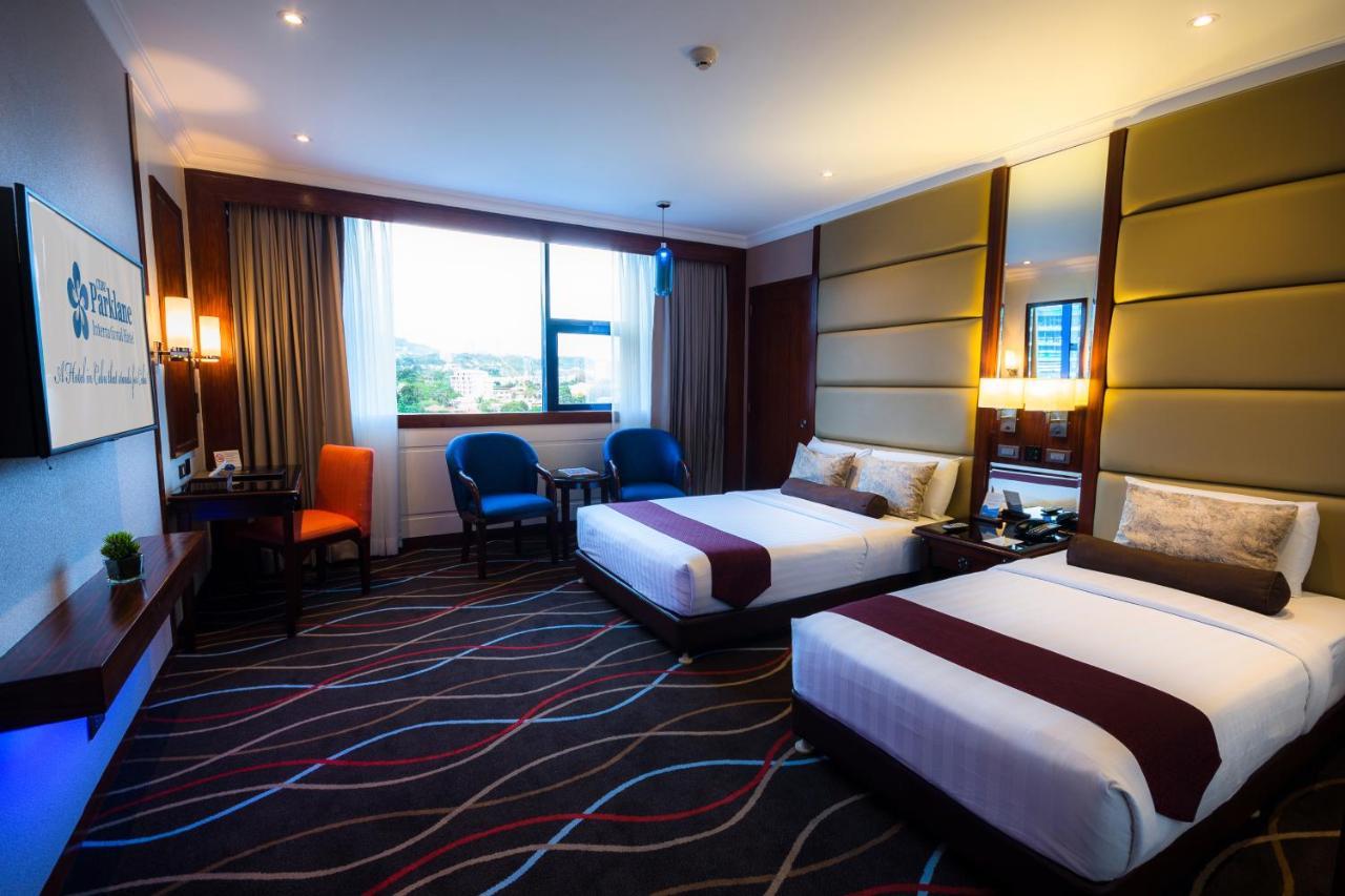 Parklane International 3* Cebu