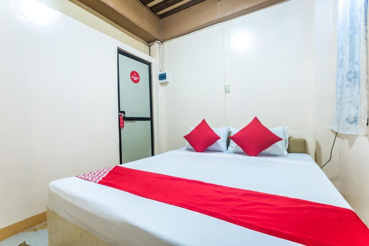 Oyo 569 Alt Complex Hotel 2*