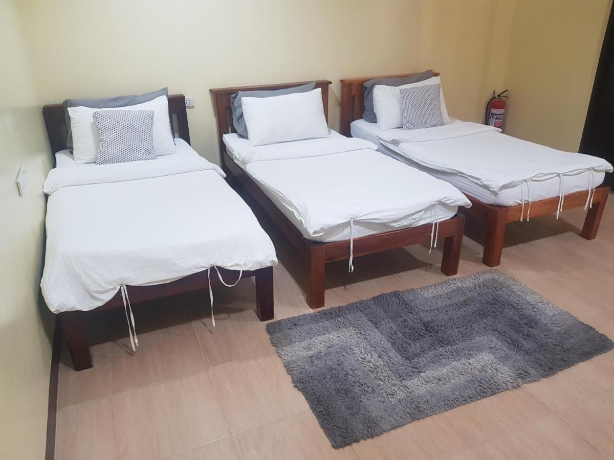Hostel Mactan Seahorse *