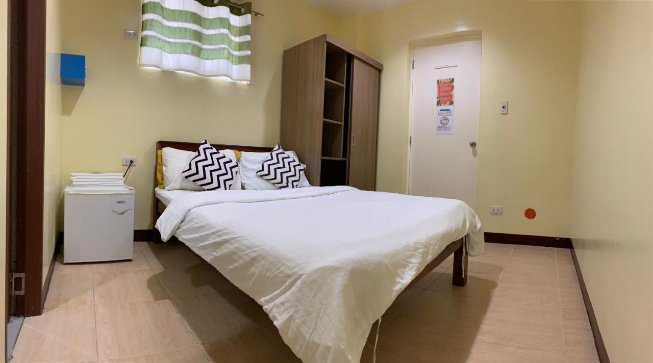 Hostel Mactan Seahorse *