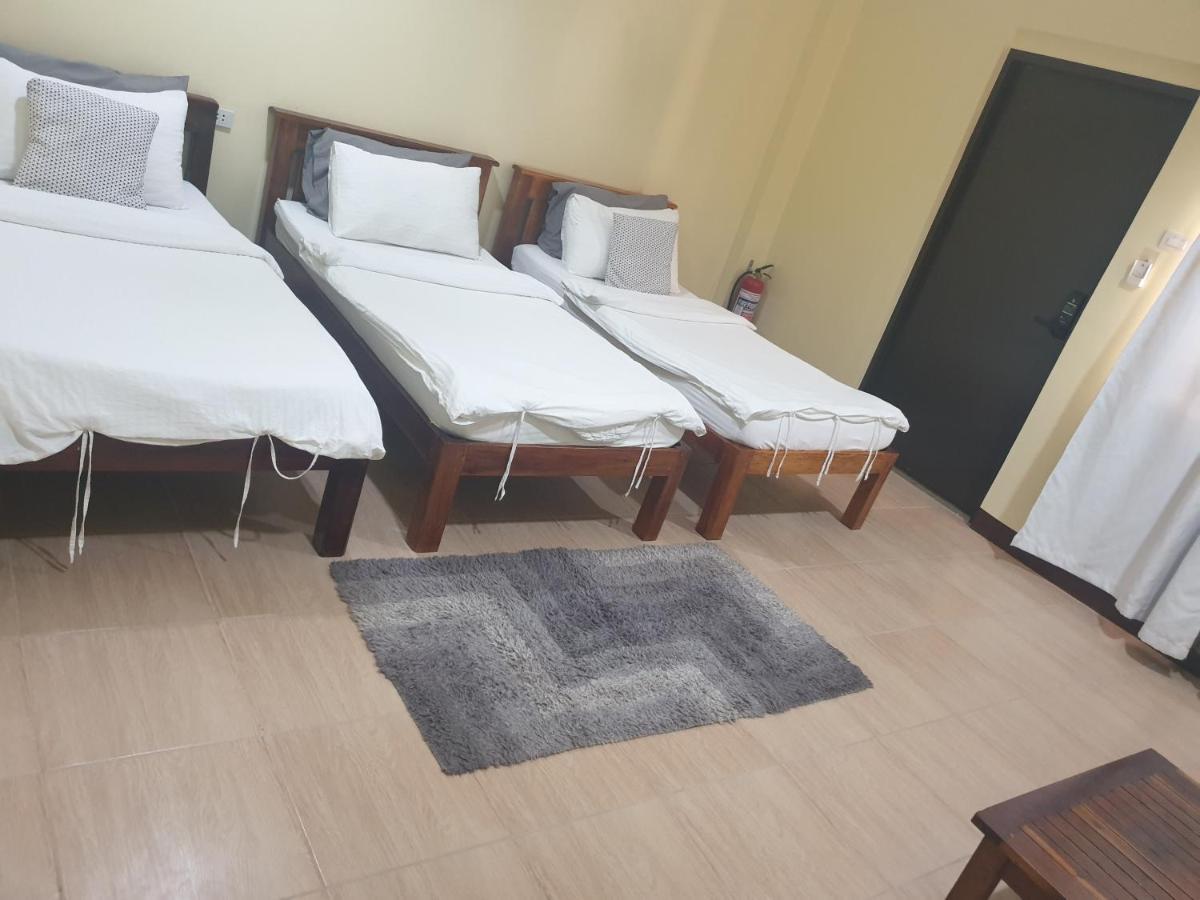 Mactan Seahorse Hostel *