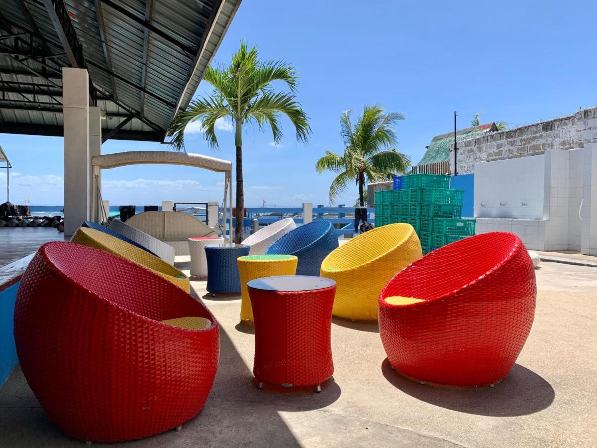 Mactan Seahorse Hostel
