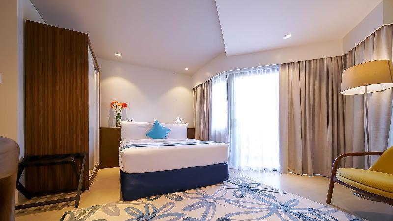 Tambuli Seaside And