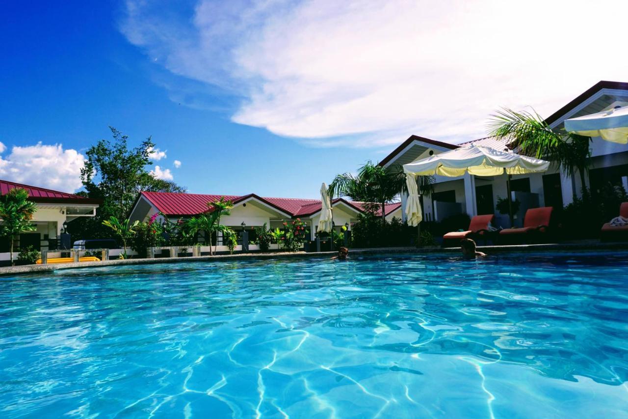 Garden Village Hotel